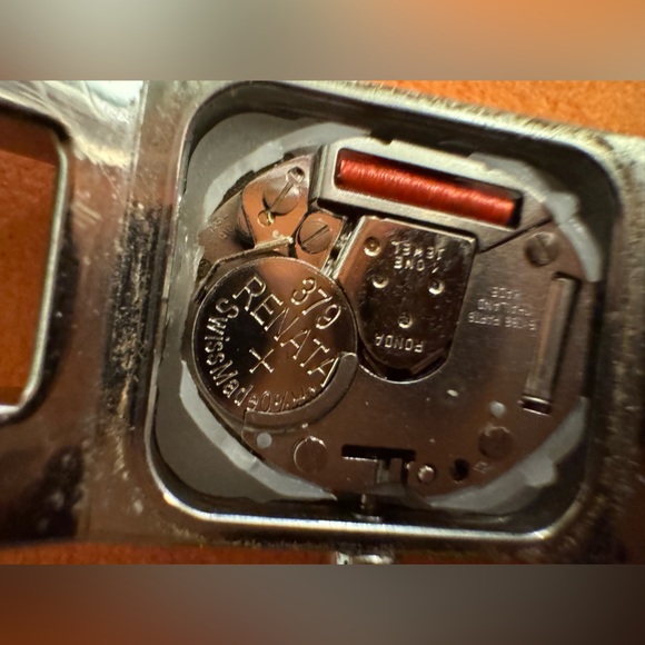 Relic Silver Watch with Green Leather Strap - Picture 5 of 10